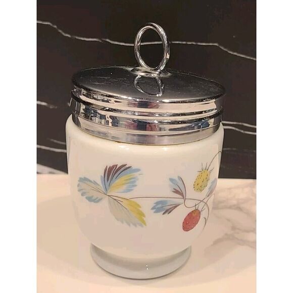 Royal Worcester Strawberry Fair King Size Egg Coddler 4" England, GUC Flaw * - Picture 3 of 9